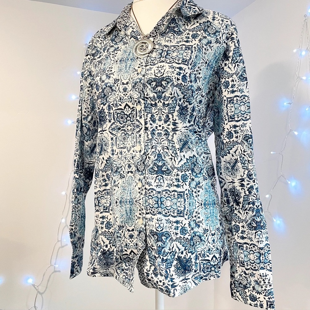Joe Fresh blue white boho pattern western long sleeve button up shirt